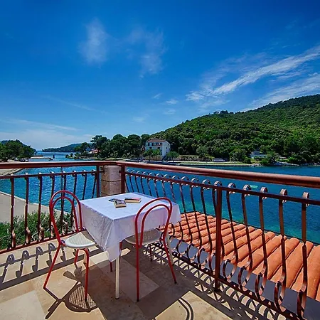 Malo - One-bedroom With Balcony And Sea View - 2nd Floor 6 Lastovo